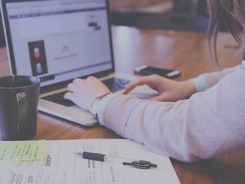 Wie KI und IoT den Arbeitsplatz smarter machen